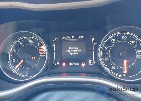 2016 Jeep Cherokee Sport z USA, uszkodzony, nr VIN 1C4PJMAB7GW152772